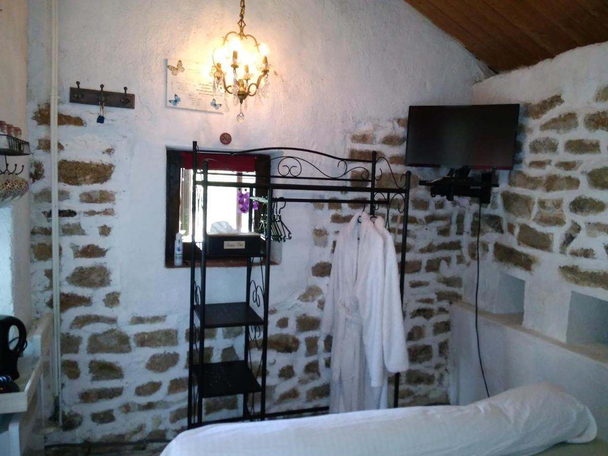 Bed and Breakfast Dependance Du Moulin Galuzot Saint-Vallier  Exterior foto